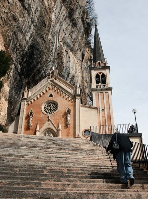 Madonna_della_Corona3.jpg