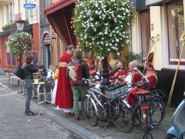 Utrecht_Straßencafe.JPG