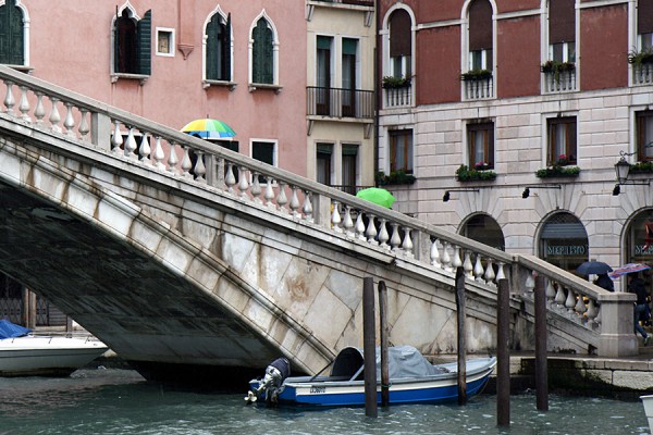 Venedig, Ponte degli Scalzi.jpg