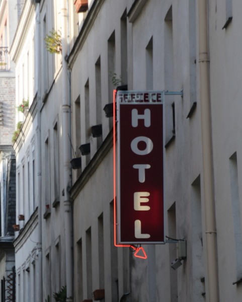 Hotel2.JPG