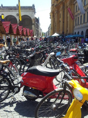 2013 München Odeonsplatz.JPG