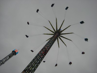 Kirmes-Kettenkarussell.JPG