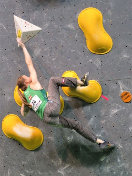 bouldern899.jpg