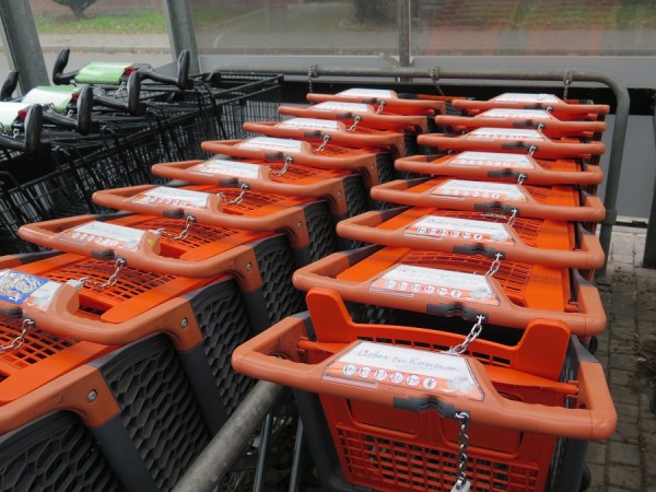 Einkaufswagen.JPG