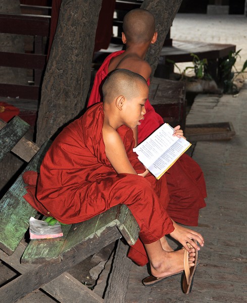 2009-Burma-02112009-678.jpg