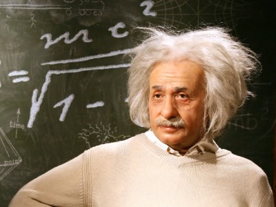 Albert_Einstein.jpg