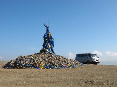 Ovoo.jpg