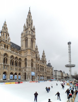 Rathausplatz.jpg