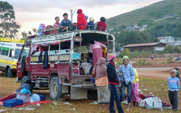 2009-Burma-01112009-646.jpg