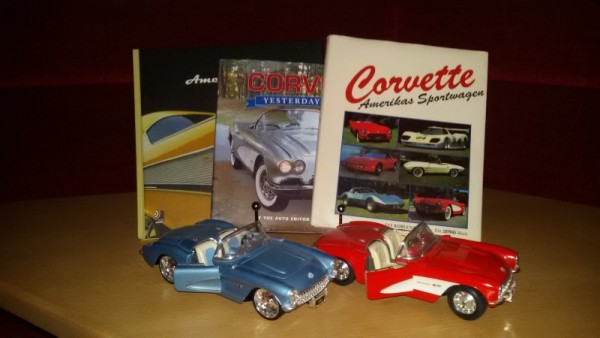 Corvette+Bücher verkleinert.jpg