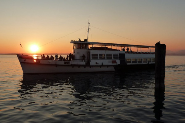 Linienschiff auf dem Gardasee s.JPG