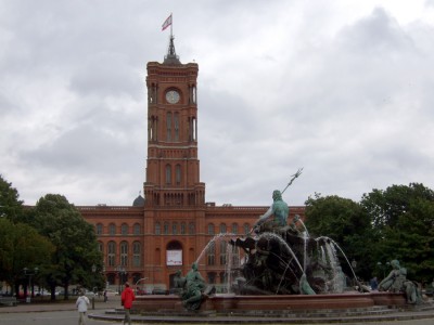 Neptunbrunnen_Berlin.jpg