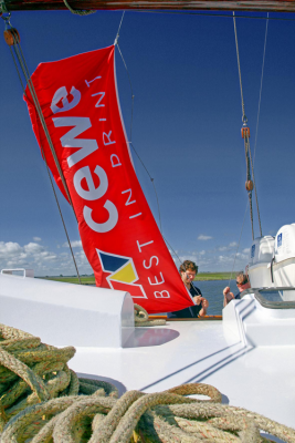 flaggehissen.png (491.36 KiB) 8095 mal betrachtet flaggehissen.png