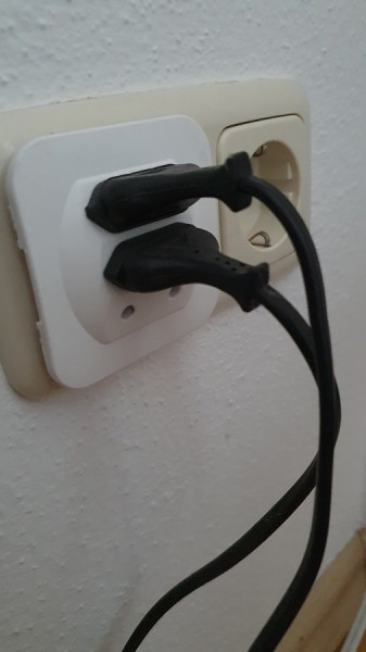 Doppelsteckdose_k.jpg