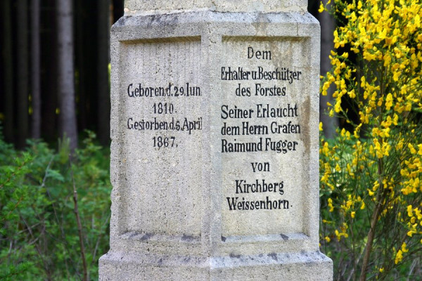 Gedenkstein.jpg (198.92 KiB) 19884 mal betrachtet Gedenkstein.jpg