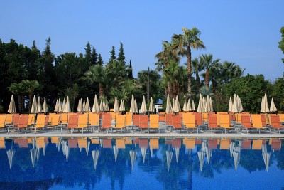 Gardasee7_Hotel-Pool.jpg