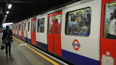 Nikon1 F4 BZ100 ISO1600 BW14.JPG