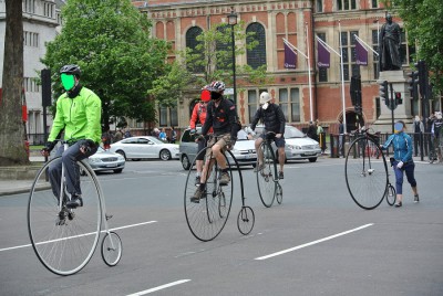 Nikon 1 F3.8 BZ250 ISO 110 BW30.JPG