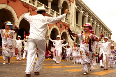 Jarana_Tanz_Merida-Mexico.jpg
