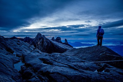 Canon eos F3.5 BZ40 ISO250 BW18.jpg