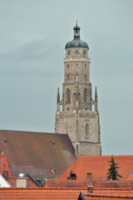 Nikon1 F4.8 BZ100 ISO800 BW77.JPG