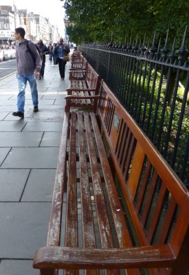 P1030135 Edinburgh_900.jpg