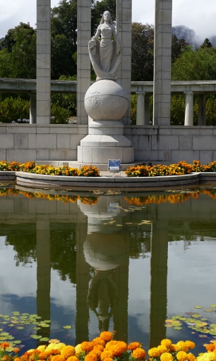 P1070832 (306x512).jpg