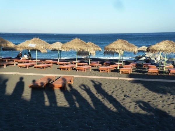 Schattenspiele in Santorin.jpg