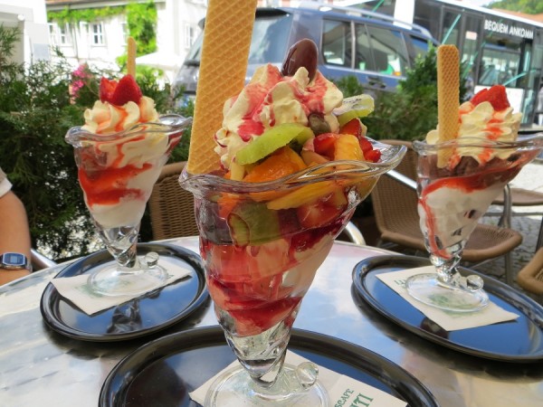 IMG_0074 Eisbecher.jpg