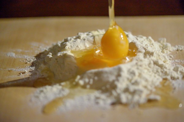 Ei mit Mehl (2 von 2).jpg