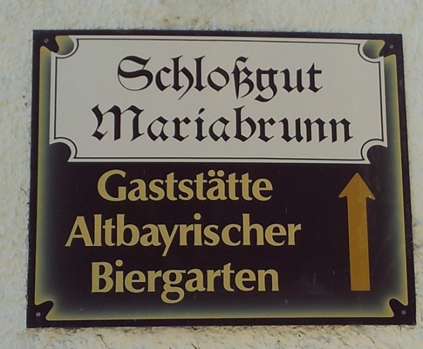 20120918_Altbayrischer Biergarten.jpg
