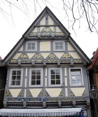 Fachwerkhaus einmal in Blau.jpg