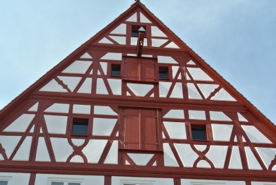 Fachwerk mit Flaschenzug.jpg