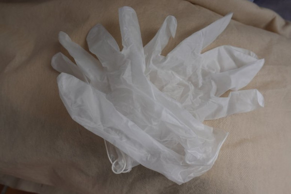 Einweghandschuhe v.JPG