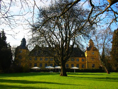 Schloss Eringerfeld.jpg