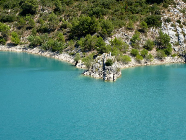 _Barrage de Bimont nahe Aix-en-Provence.jpg
