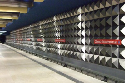 2008_0315_München U-Bahnhof OEZ.JPG