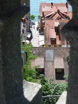 Canon Power Shot E1 BZ 400,BW14 F4,.JPG