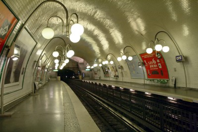 Metro_Paris.jpg