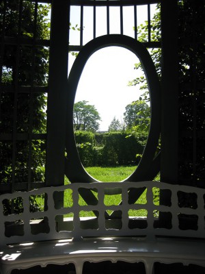 Canon Power Shot E1 F 8 BZ 125 ISO 80 BW6.JPG