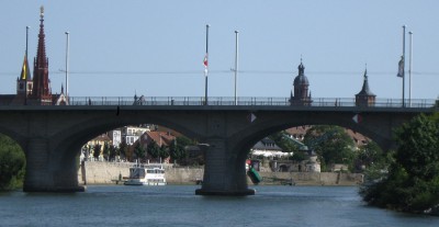 Canon Power Shot E1 F 5 BZ 640 ISO 80 BW 20.JPG