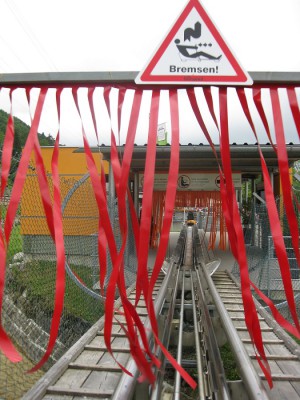 Canon Power Shot E1 F 2.7 BZ 160 ISO 80 BW 6.JPG