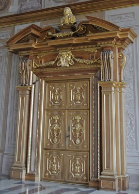 Nikon 1 F 3.5 BZ125 ISO 400 BW 10.JPG