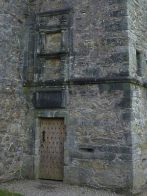 Carnasserie Castle.jpg