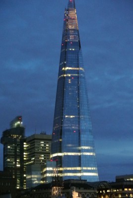 The shard Nikon 1 F 3.8 BZ 60 BW 32.JPG