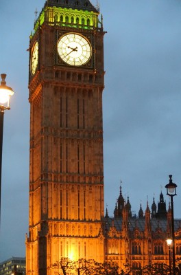 Nikon 1 F3.8 BZ 100 BW 30.jpg