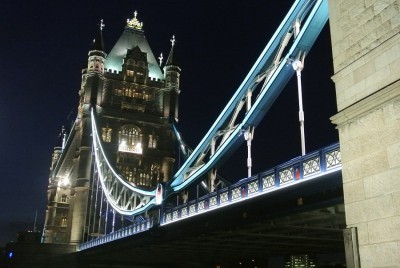 Nikon1 F4 BZ60 BW14.JPG